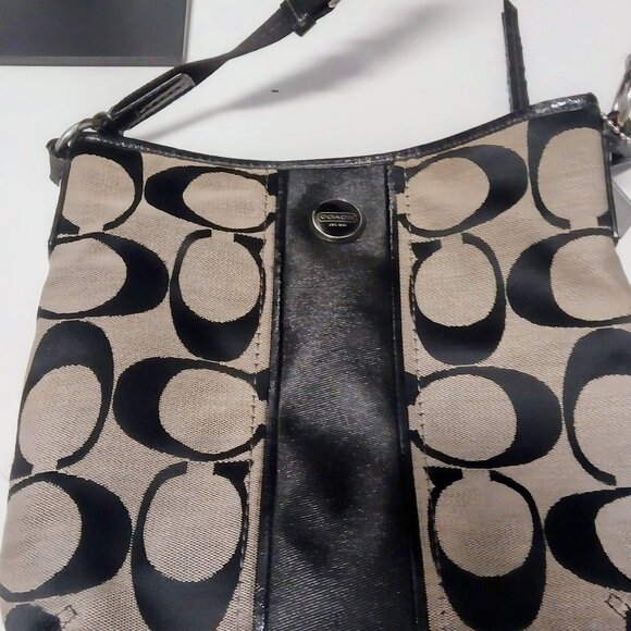 COACH BAG BLACK/TAN SIGNATURE STRIPE SWINGPACK CROSSBODY HANDBAG - Picture 1 of 8